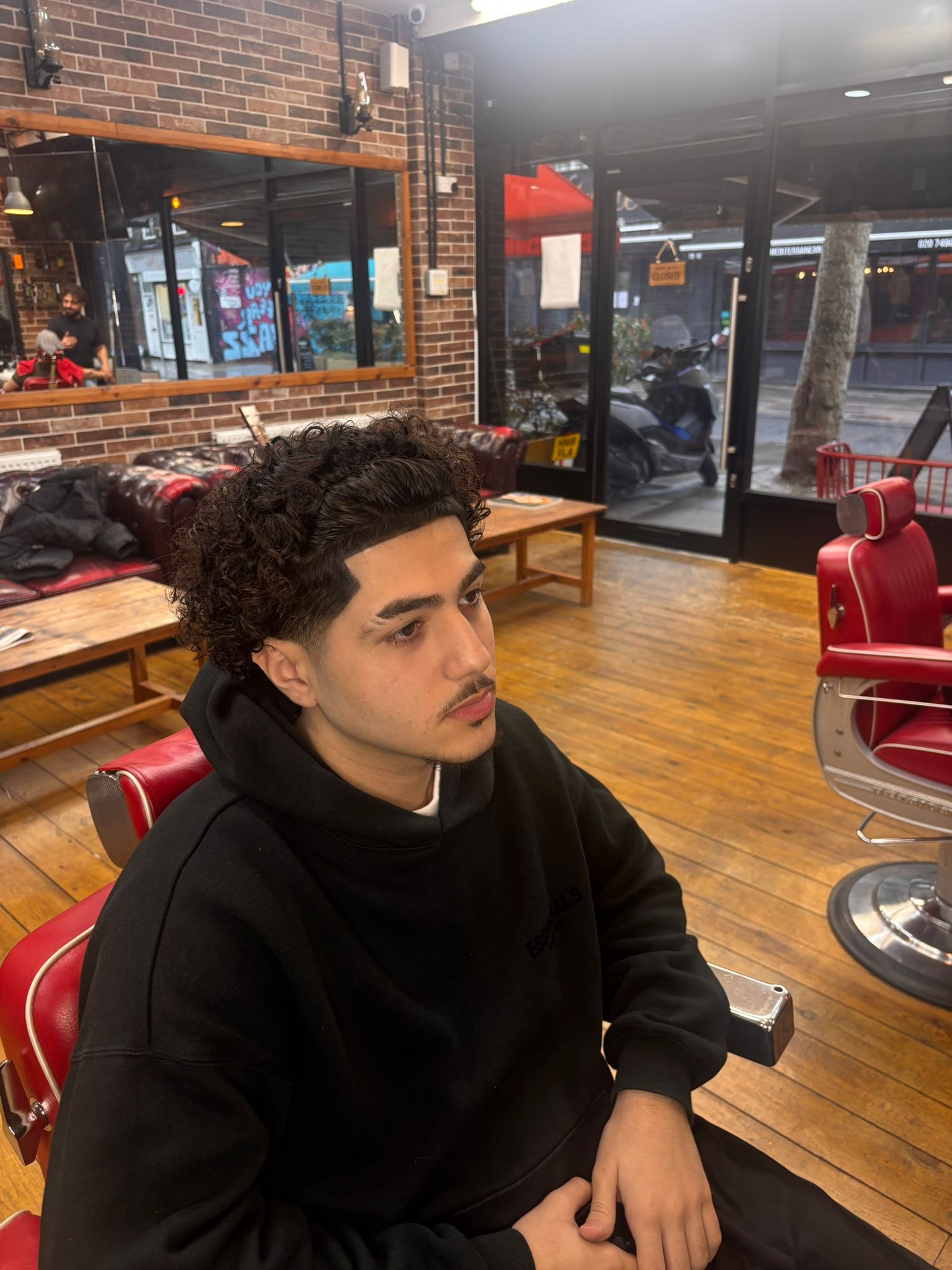 Hot towel shave by I CUT Whitecross Barbers London